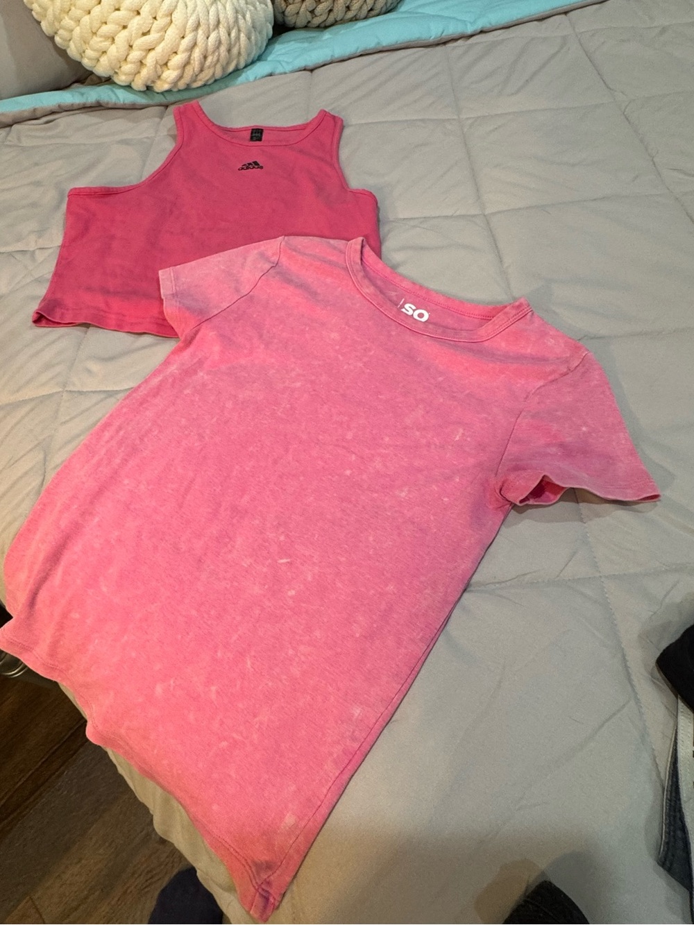 Set of two women’s pink tops / adidas/ SO\ pink /womens tops